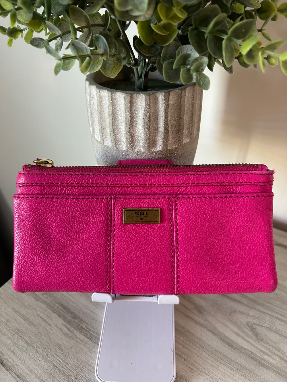 Fossil Bright Pink Leather Zip Wristlet Wallet